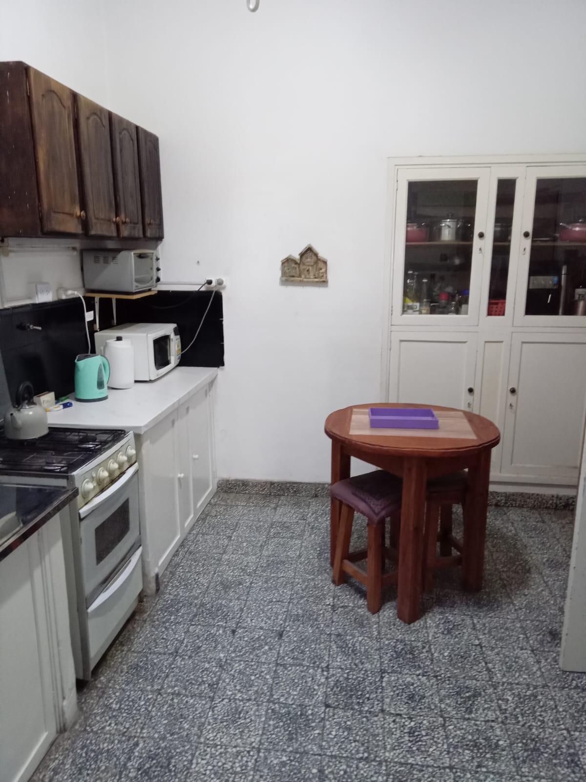VENTA CASA 2 DORMITORIOS CALLE FRENCH- CAPILLA DEL MONTE