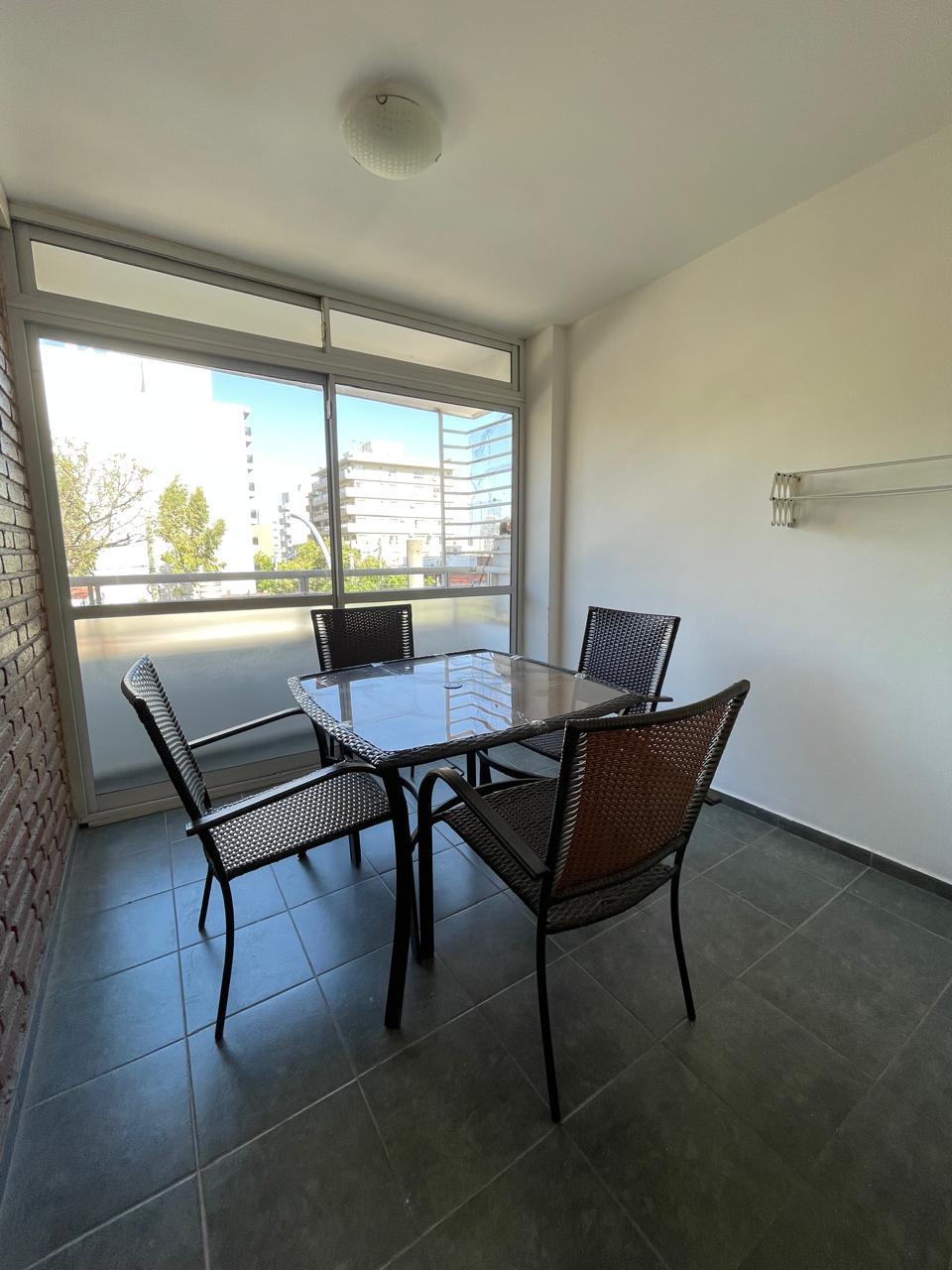 Venta dpto 3 dorm semipiso  Cofico