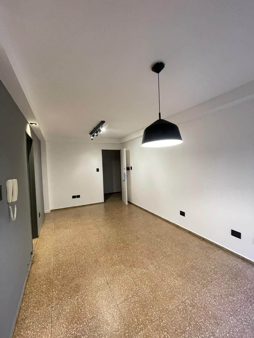 Venta dpto 1 dorm  escritorio  Reciclado a Nuevo - Centro