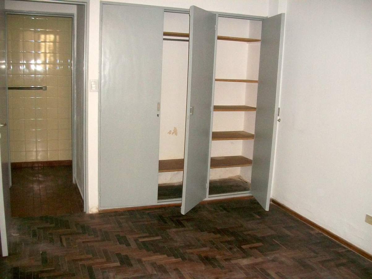 DPTO ALQUILER 2DORM, B COFICO, SUCRE 1546