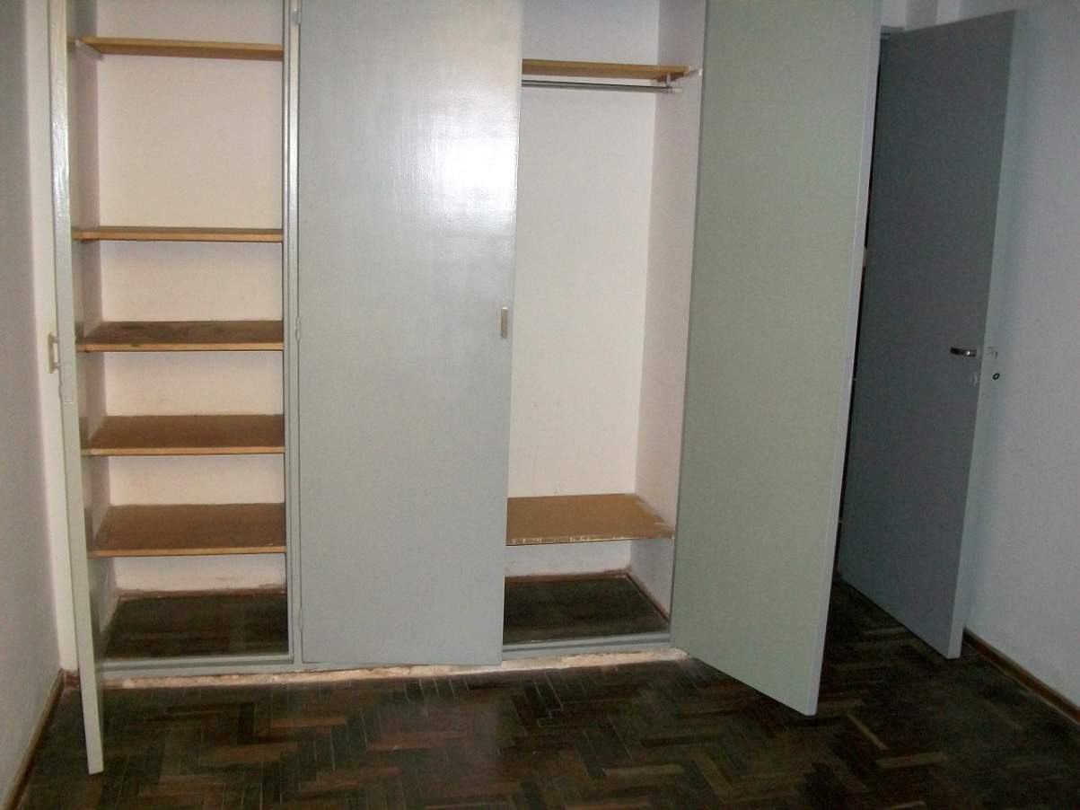 DPTO ALQUILER 2DORM, B COFICO, SUCRE 1546