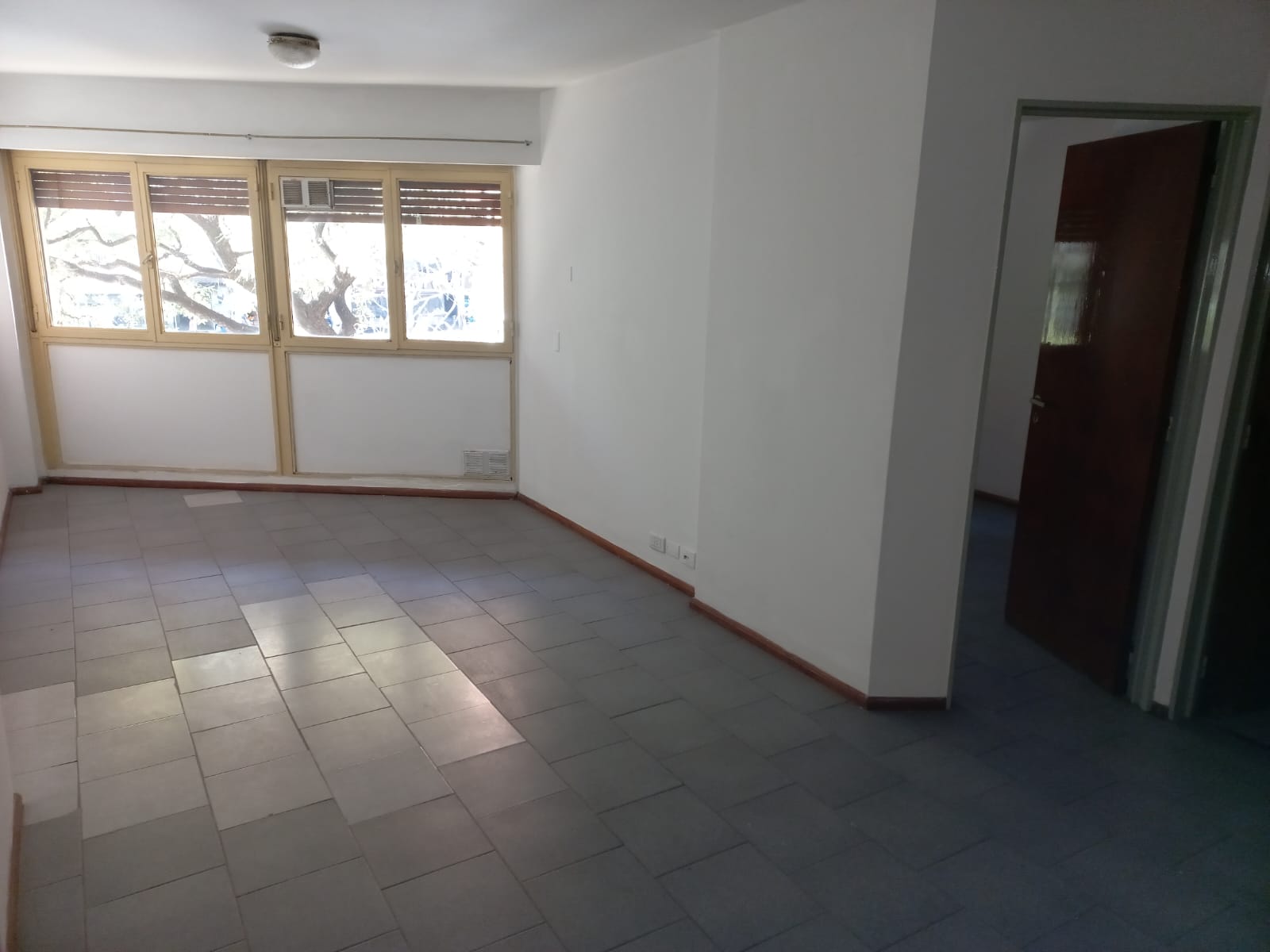 DPTO EN ALQUILER 1 DORM, EXTERNO CAÑADA Y BV SAN JUAN