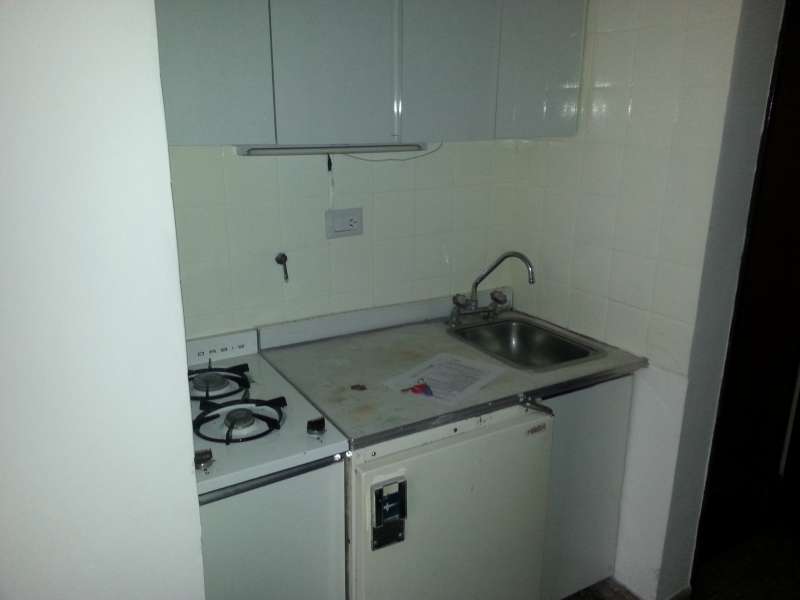 OFICINA ALQUILER, CENTRO VELEZ SARSFIELD 27, AMPLIA 35 M2