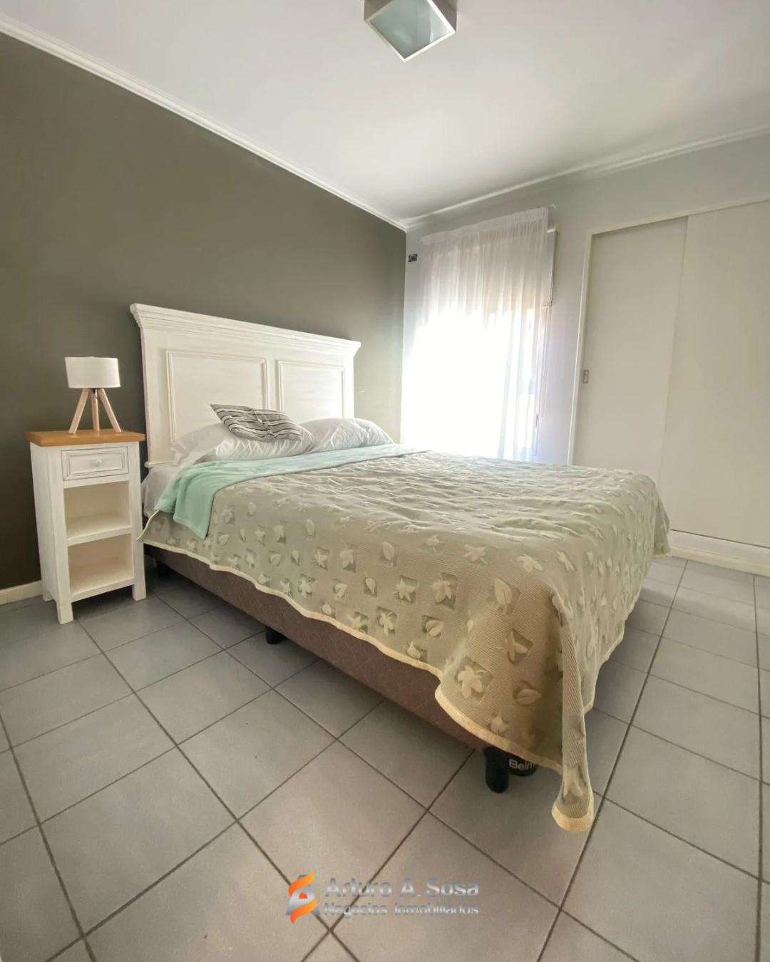 DEPARTAMENTO AMOBLADDO  EN  VENTA  2 DORMITORIS