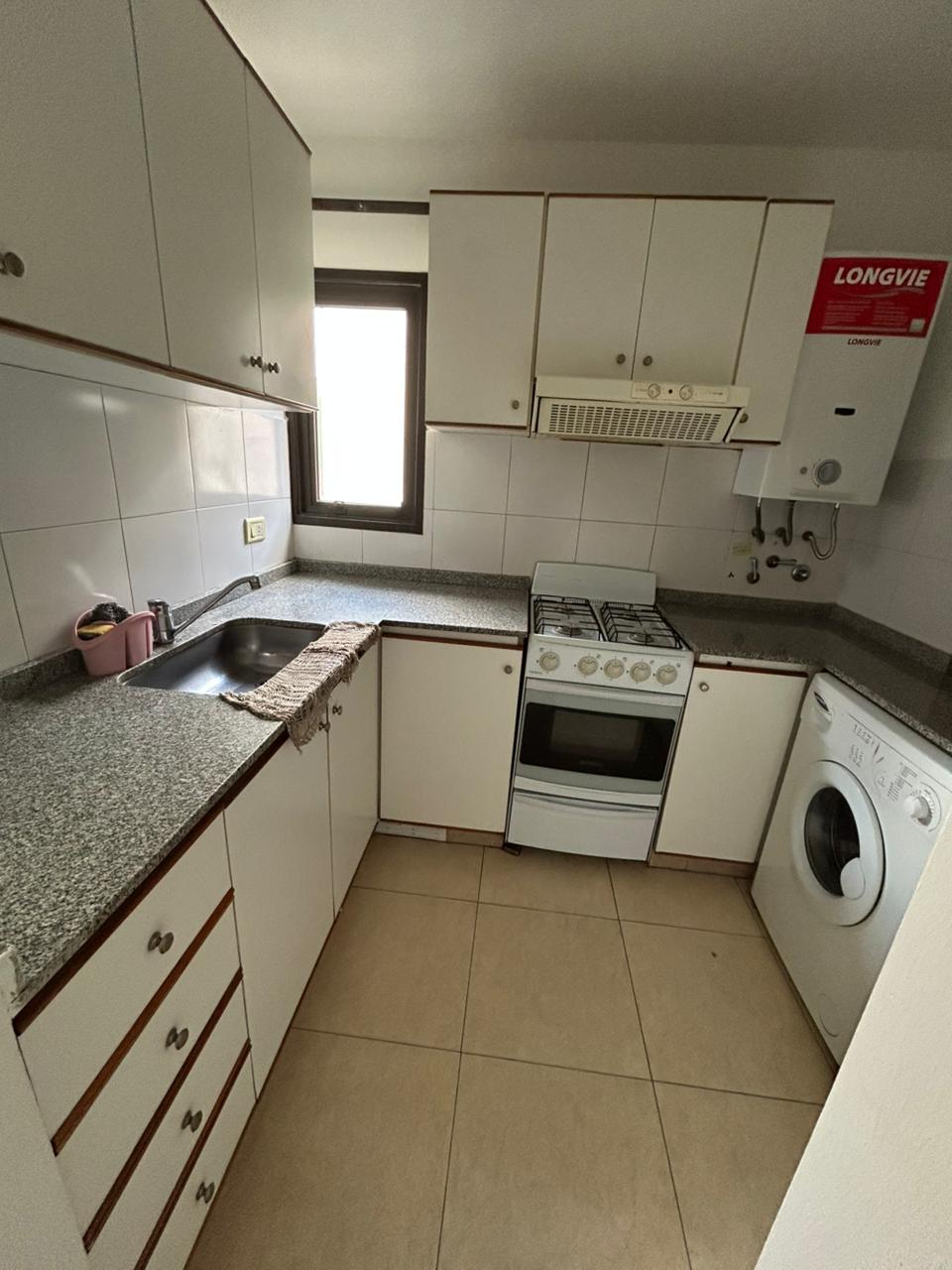 EXCELENTE INMUEBLE DE UN DORMITORIO CORAZÓN DE NVA CBA