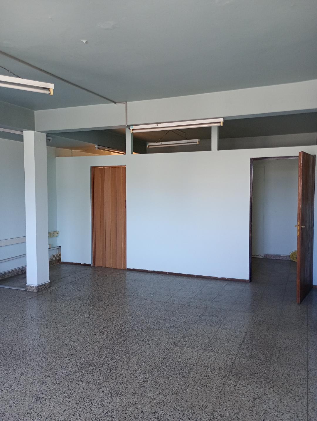 Av Colon 350 Oficinas desde 40 m2 $ 100.000
