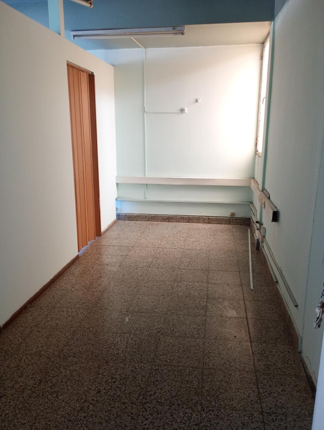 Av Colon 350 Oficinas desde 40 m2 $ 100.000