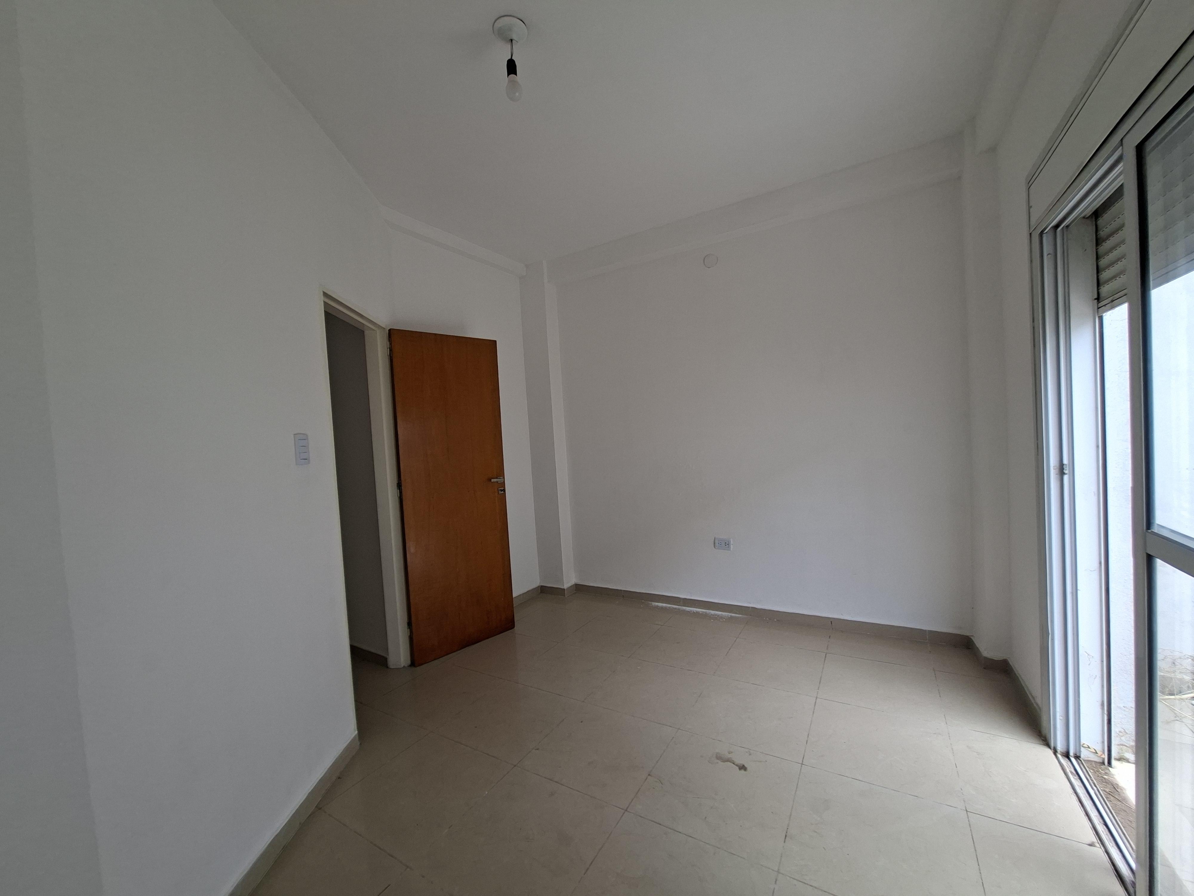 ALQUILER DPTO 2 DORM COCH PATIO