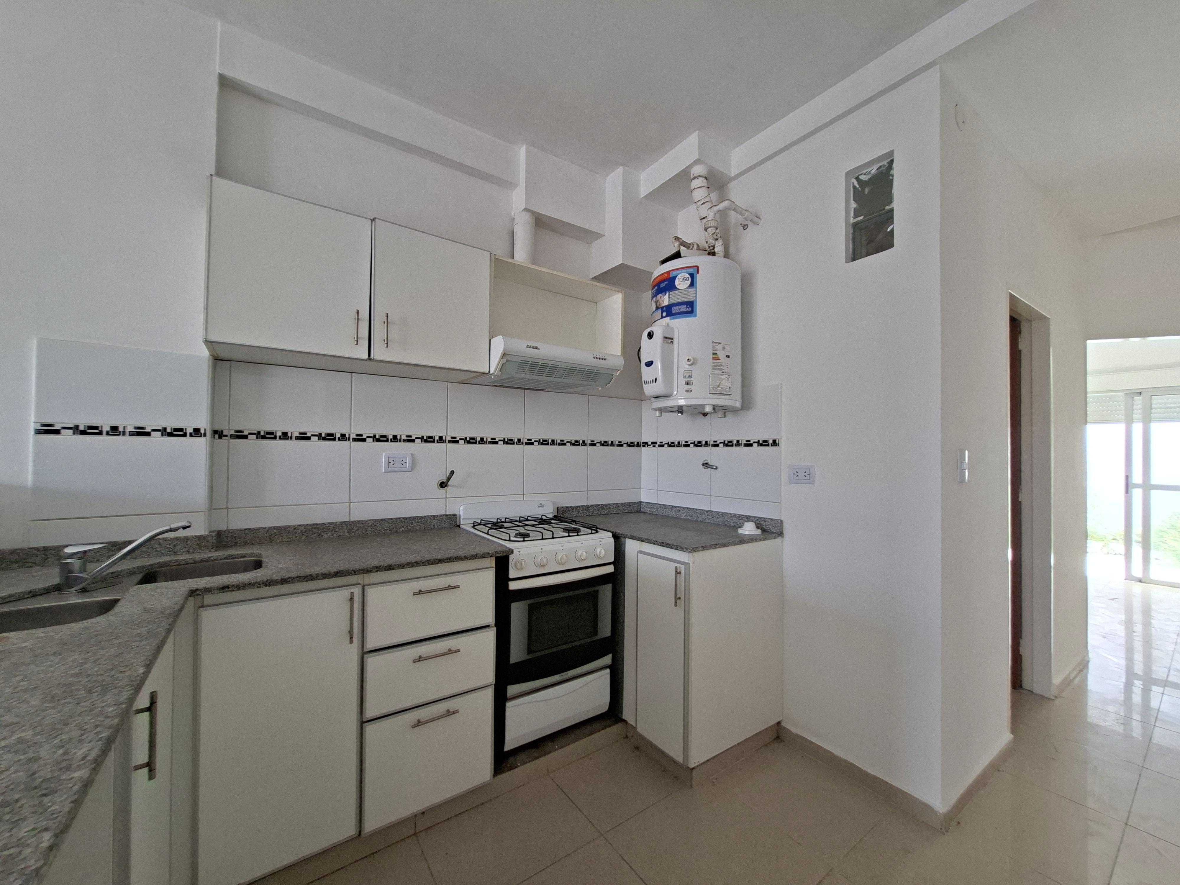 ALQUILER DPTO 2 DORM COCH PATIO