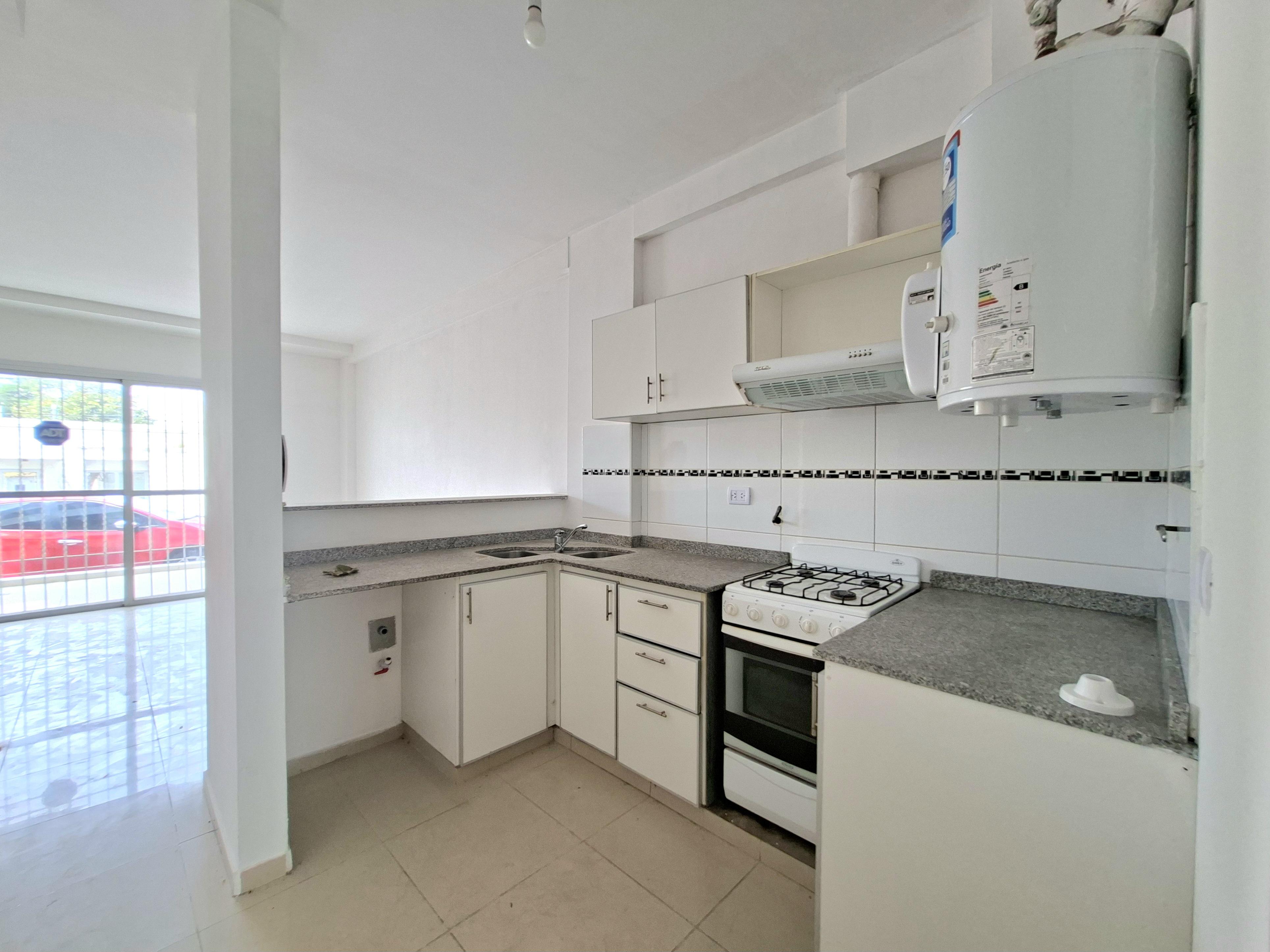 ALQUILER DPTO 2 DORM COCH PATIO