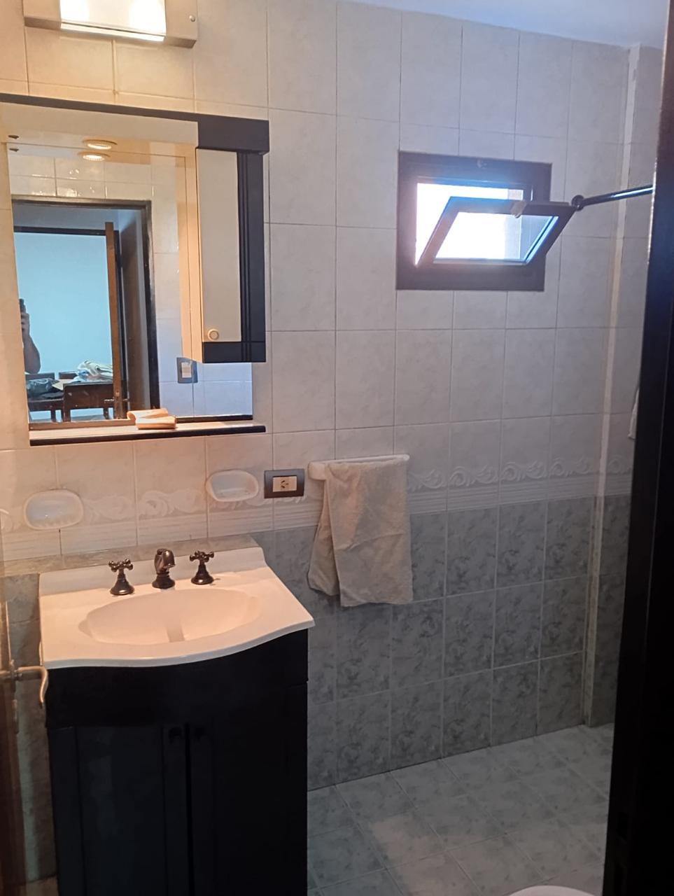 ALQUILER ANUAL EN BV SAN JUAN 670 1 DORMI AMOBLADO