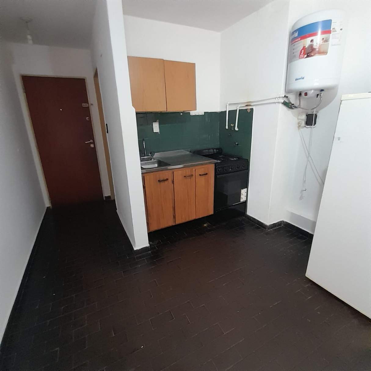 AQUILER MONOAMBIENTE AMPLIO NUEVA CORDOBA