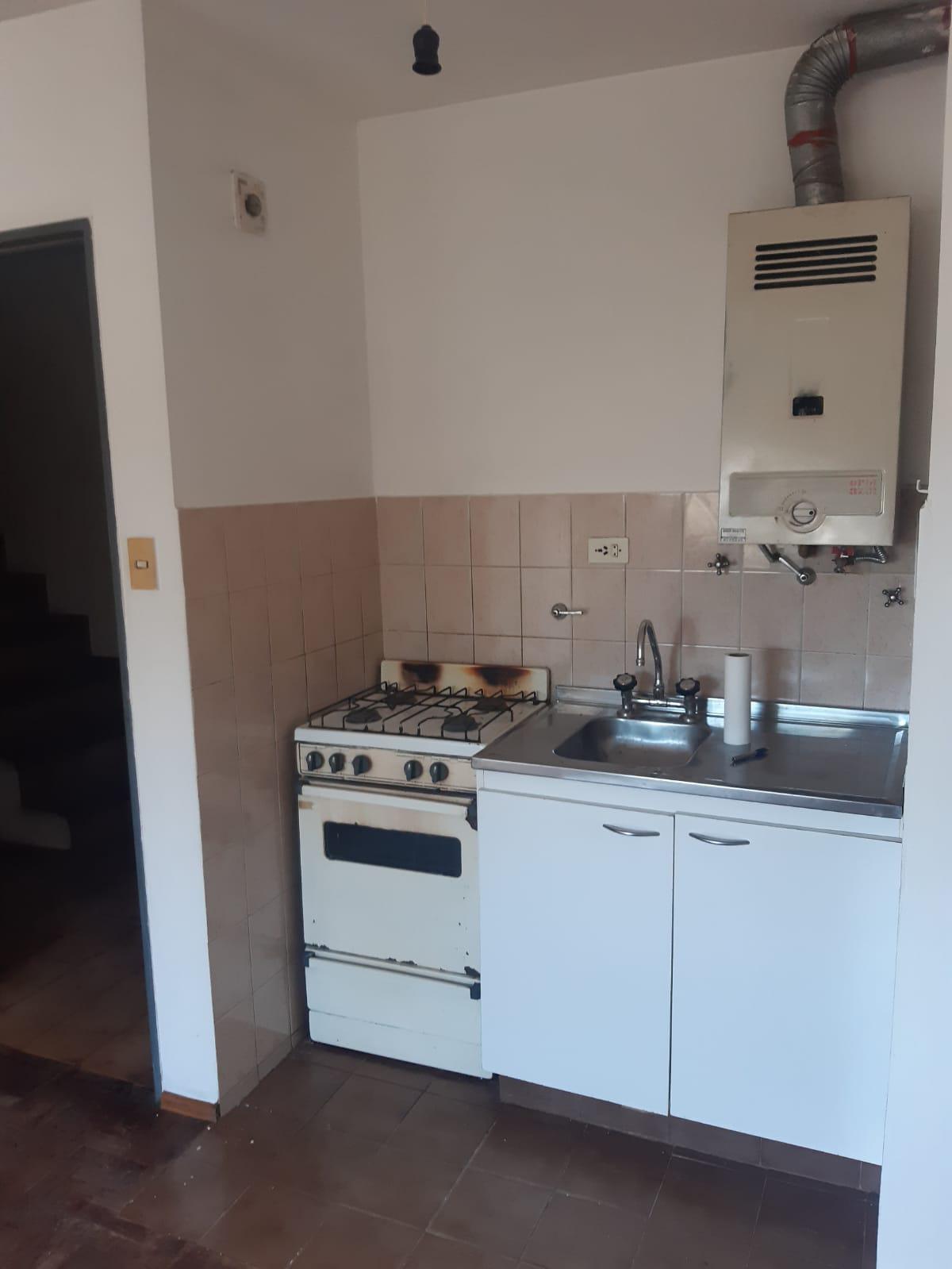 ALQUILO B Alberdi departamento