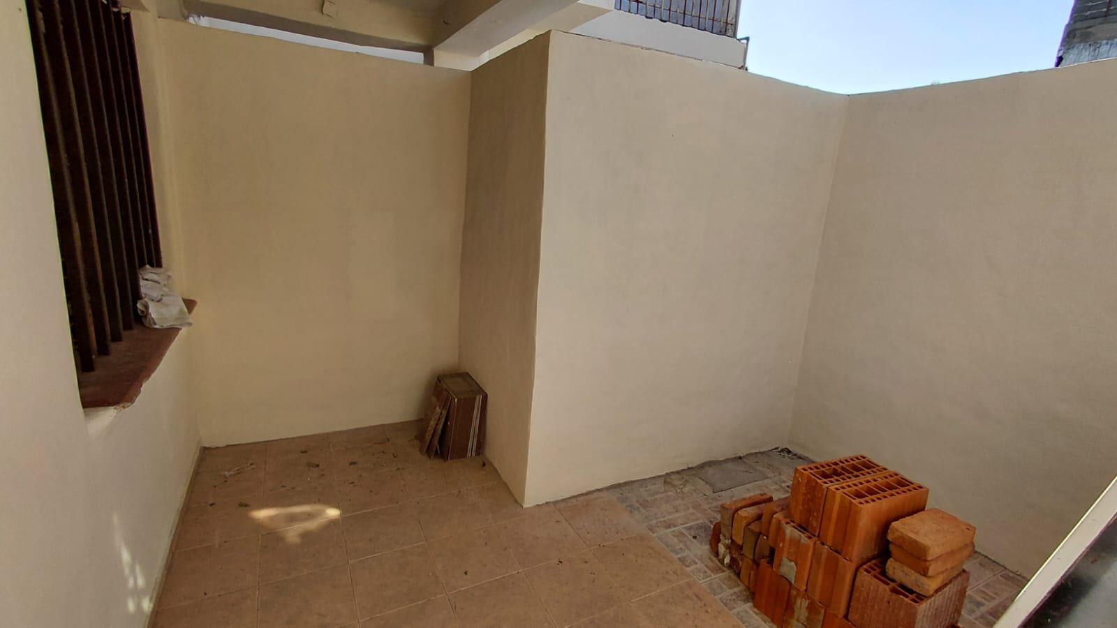 ALQUILA DEPARTAMENTO 2 DORM.-1 ESCRITORIO-  BARRIO COLÓN