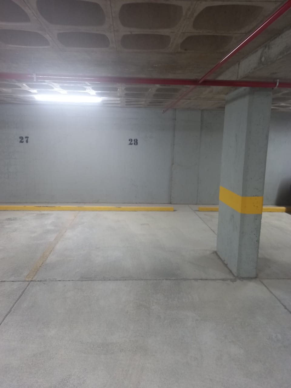 COCHERA EN NUEVA CÓRDOBA, EXCELENTE UBICACIÓN