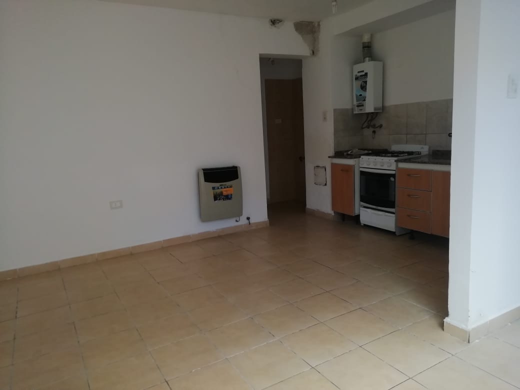 DEPARTAMENTO EN ALQUILER PLANTA BAJA EN AGUIRRE CAMARA 333 B ALBERDI