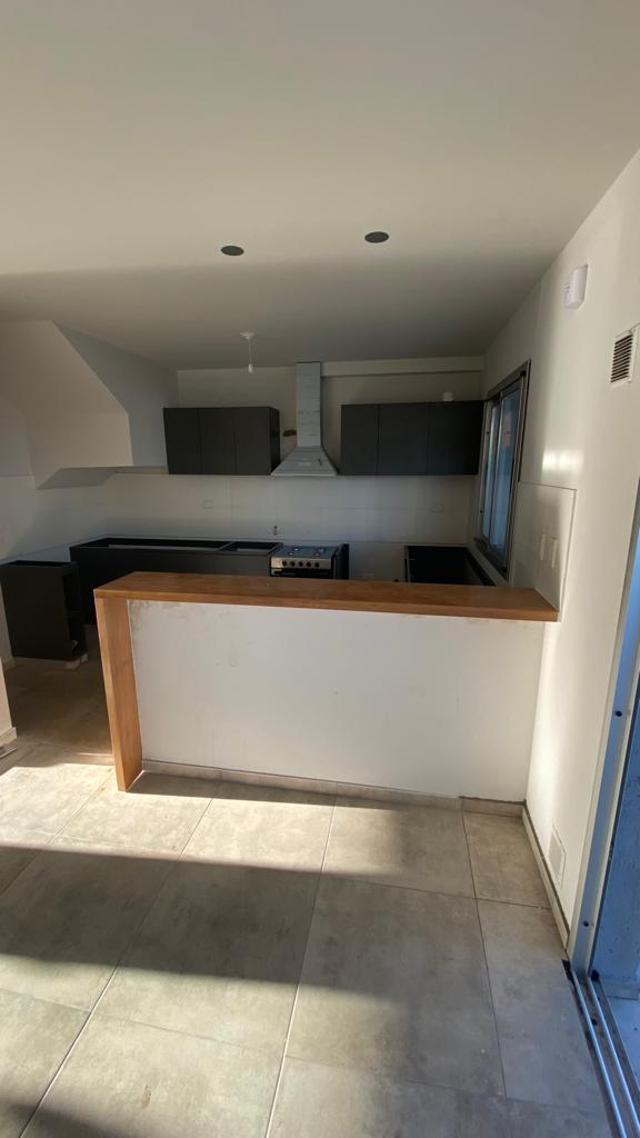 ALQUILER DUPLEX La Luisita 3 Dormitorios 3 Baños Patio