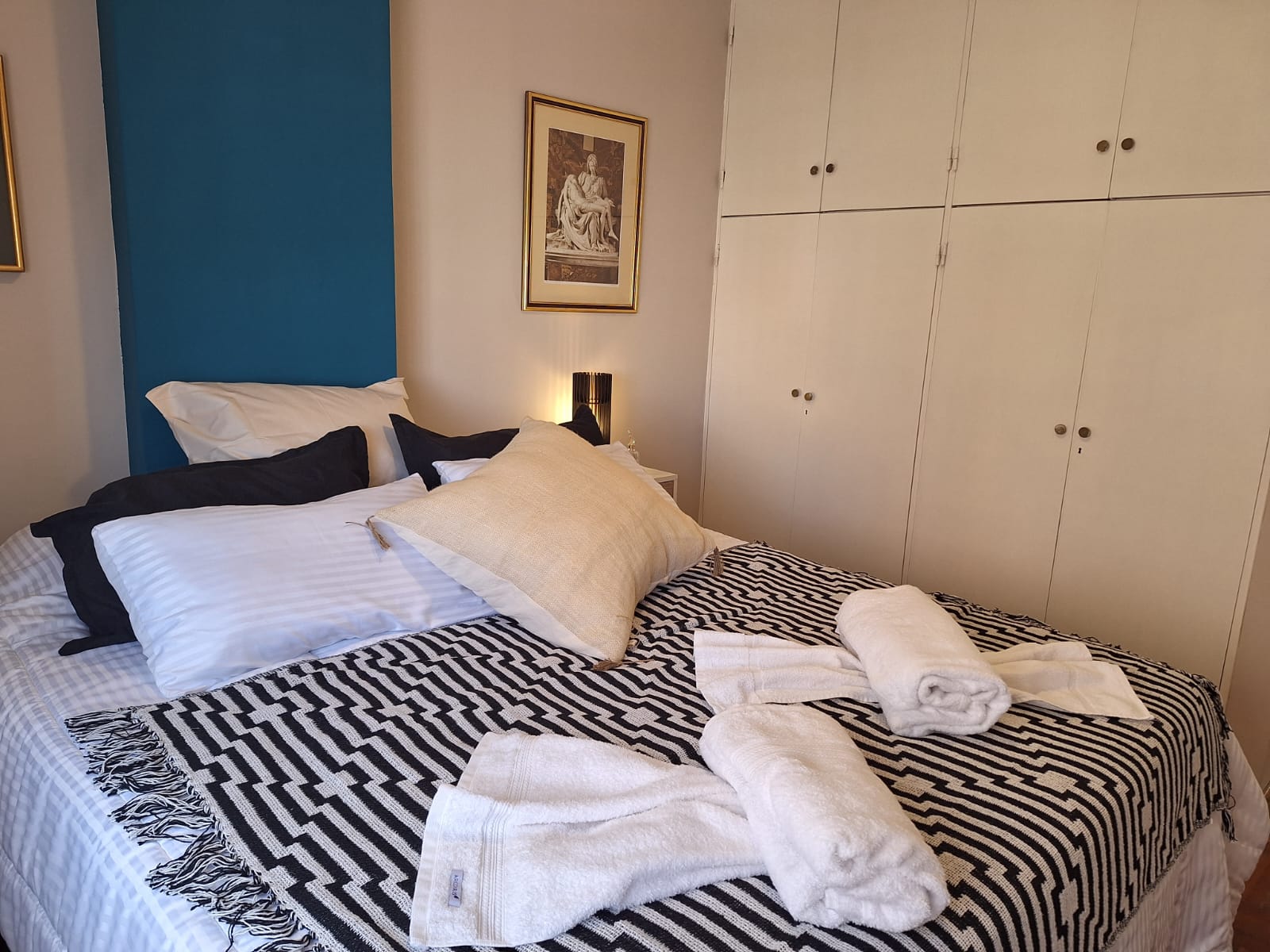 ALQUILO DEPARTAMENTO AMOBLADO ZONA PATIO OLMOS