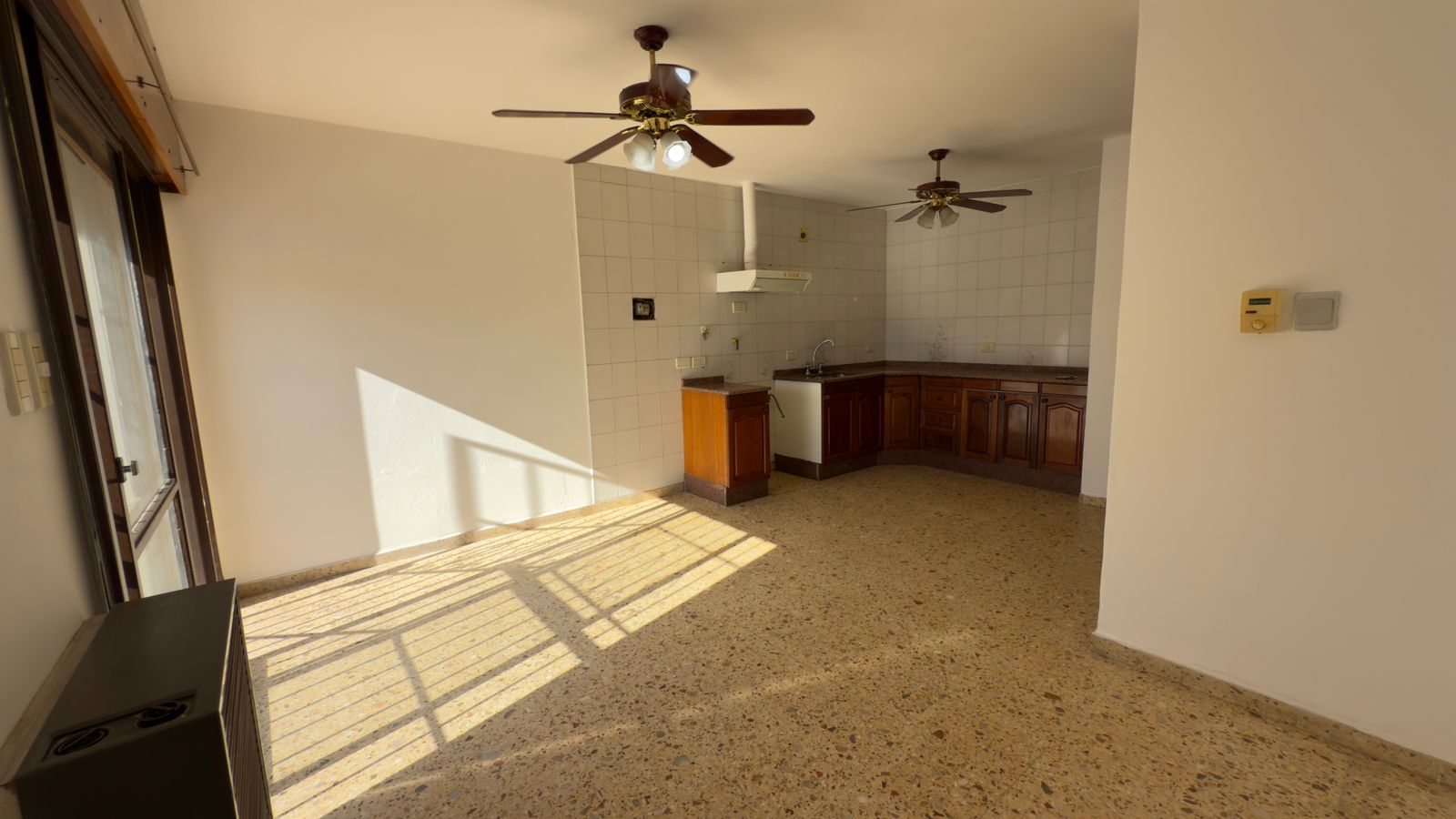 Alquiler  Departamento en Planta Alta sin Expensas barrio Talleres