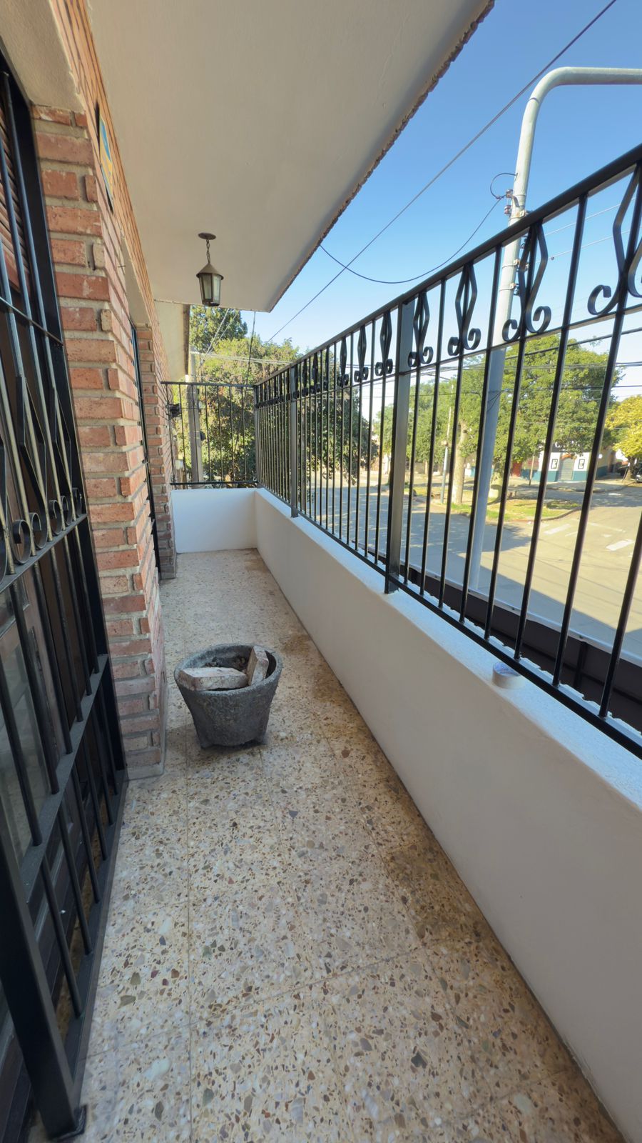 Alquiler  Departamento en Planta Alta sin Expensas barrio Talleres