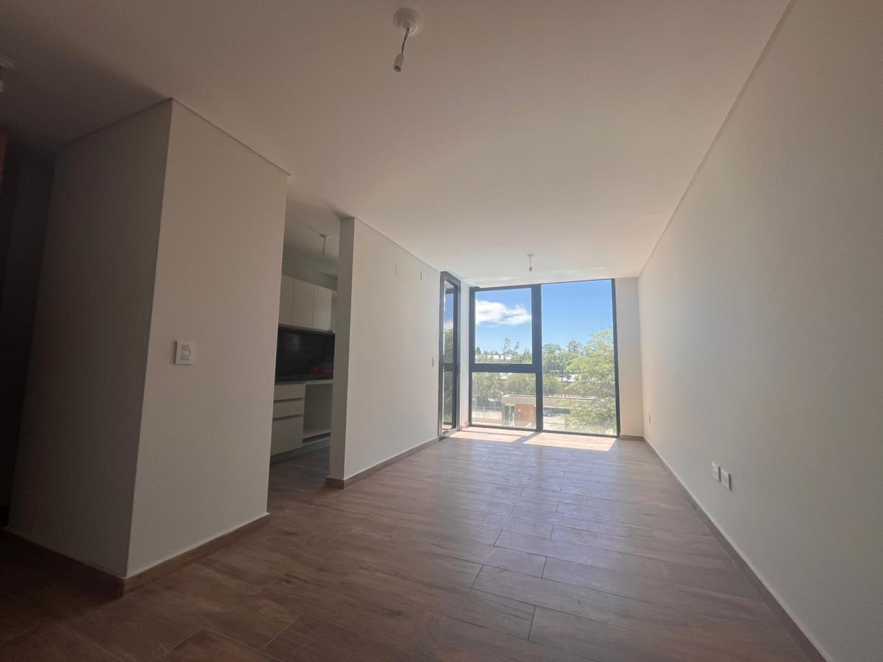 ALQUILER Depto 2 Dormitorios Cochera Seguridad Opera Plaza