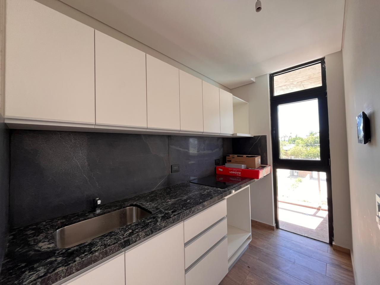 ALQUILER Depto 2 Dormitorios Cochera Seguridad Opera Plaza