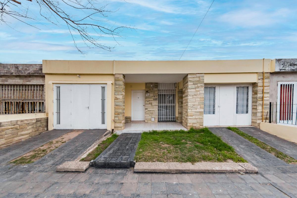 Se vende propiedad en Barrio las Palmas apta credito