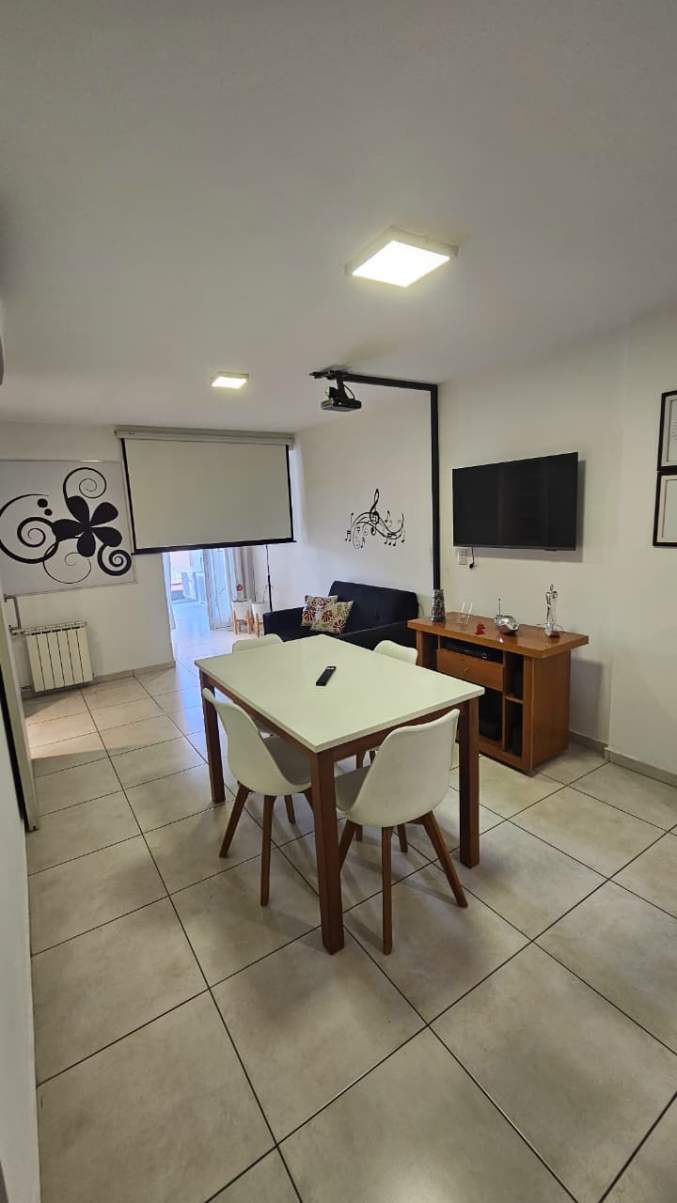 ALQUILER DPTO. UN DORM, AMOBLADO, CON COCHERA Y PILETA EN GENERAL PAZ