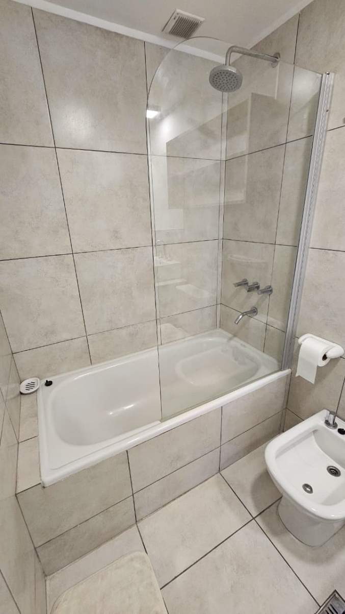 ALQUILER DPTO. UN DORM, AMOBLADO, CON COCHERA Y PILETA EN GENERAL PAZ