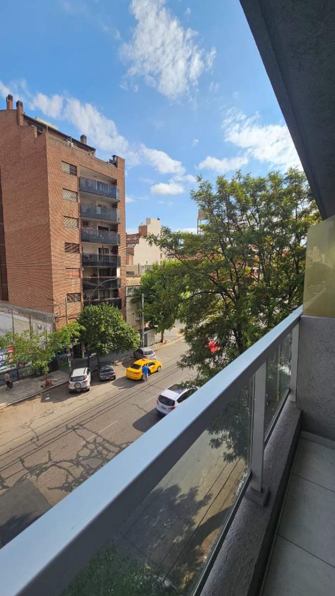 ALQUILER DPTO. UN DORM, AMOBLADO, CON COCHERA Y PILETA EN GENERAL PAZ