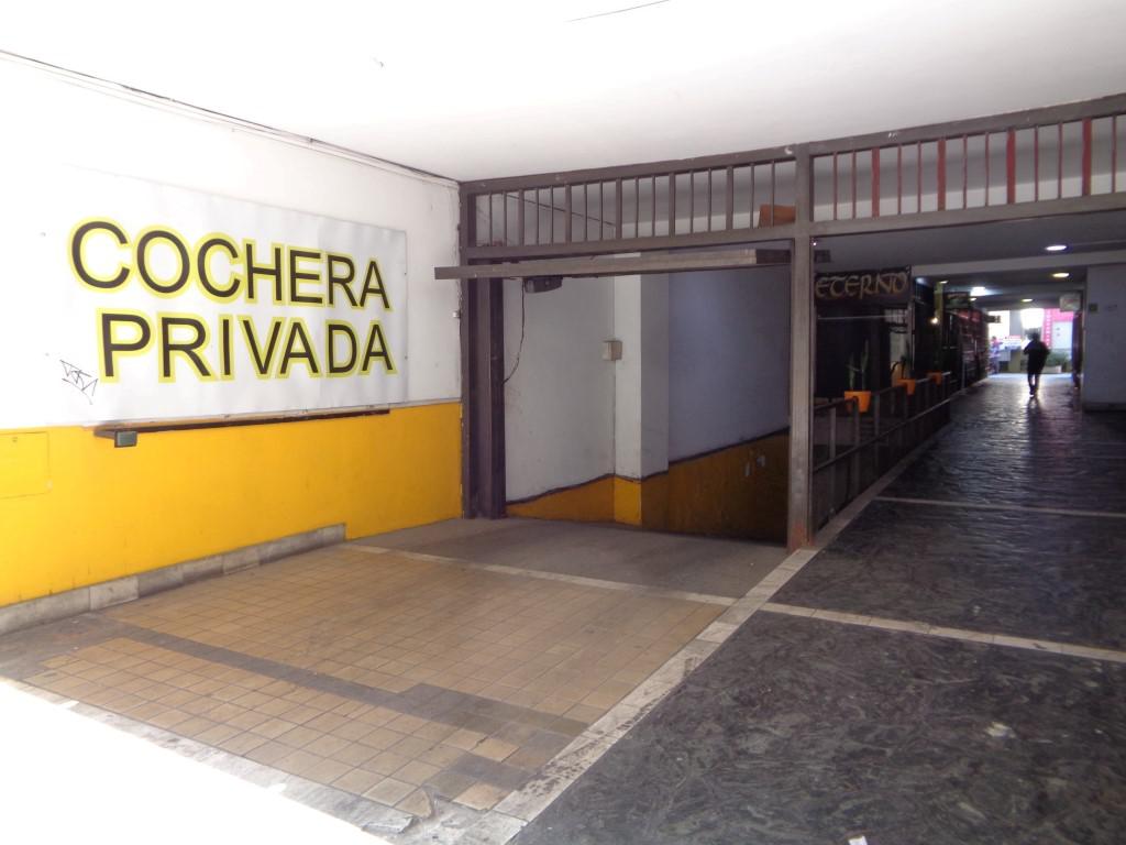 Centro - Excelente Oportunidad - Cochera Privada con Posesión y Escritura Inmediata