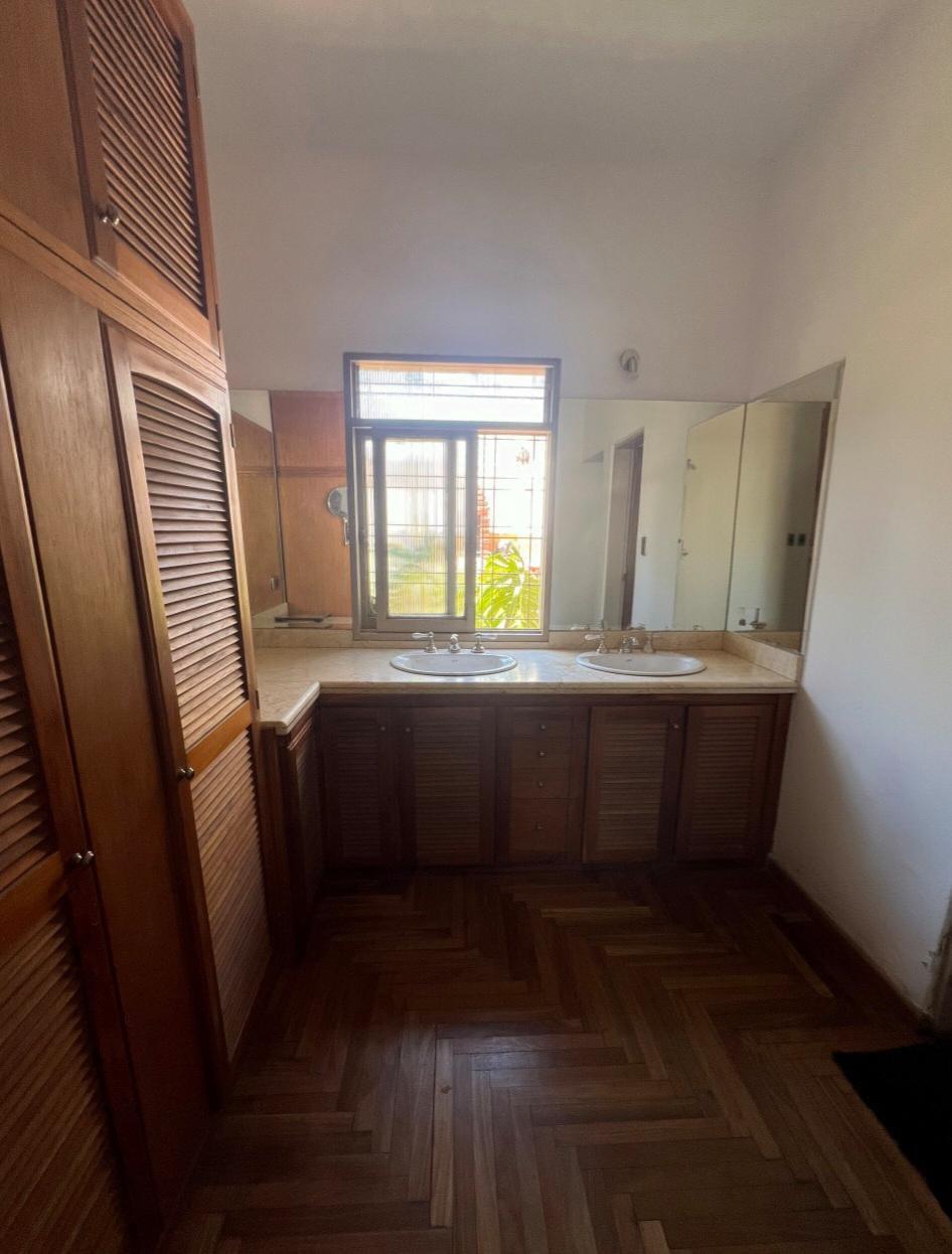 CASA EN VENTA 3D 2B MARQUEZ DE SOBREMONTE - EXCELENTE UBICACIÓN