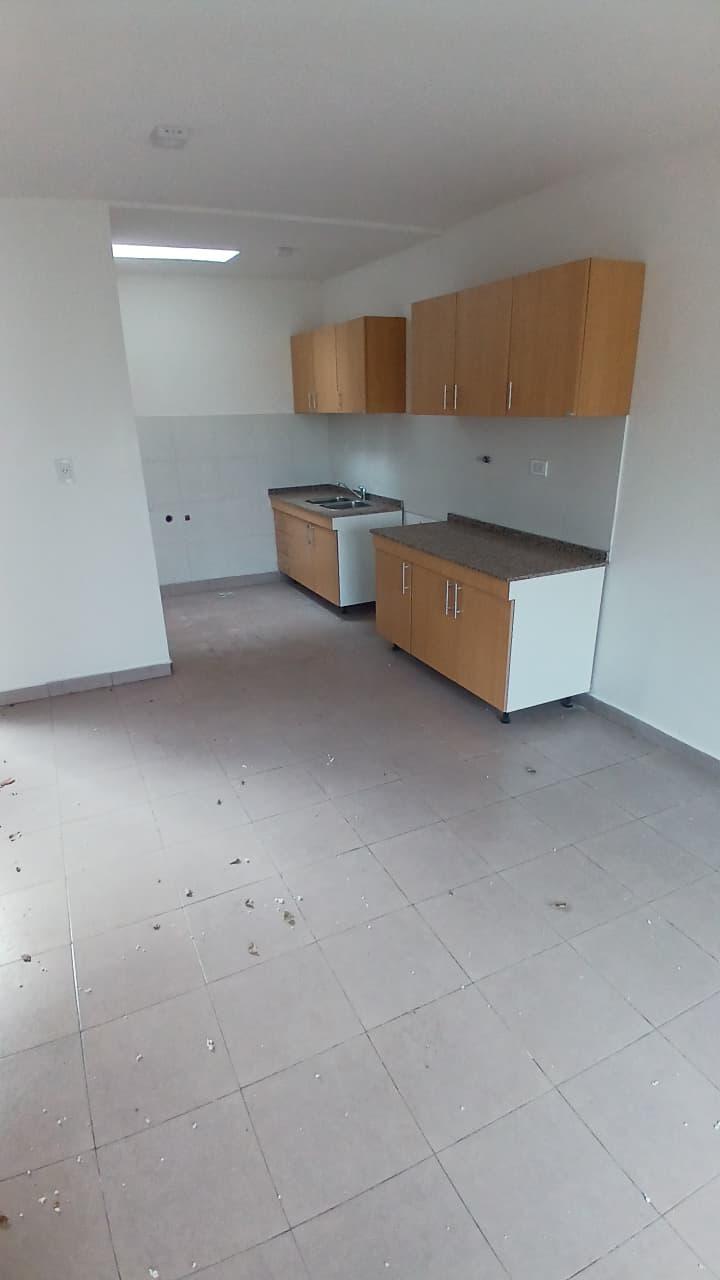 EXCELENTE DUPLEX 2 DORMITORIOS CON 2 BAÑOS A ESTRENAR!!! COCHERA $820.000.-