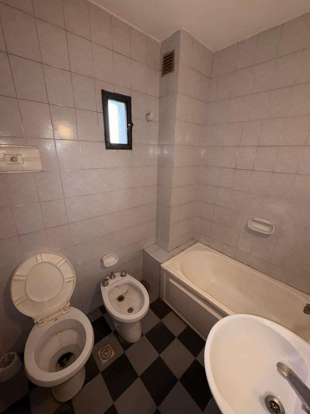 Monoambiente en alquiler - Cocina separada y Balcón- Excelente Ubicación en General Paz