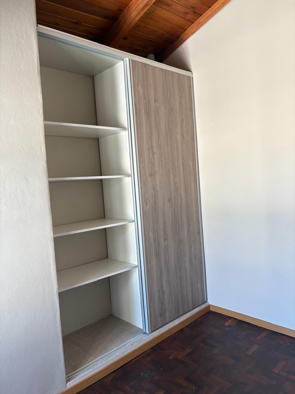 IMPECABLE 2 DORM CTERRAZA Y ASADOR  RECICLADO A NUEVO  A MTS DINO MALL