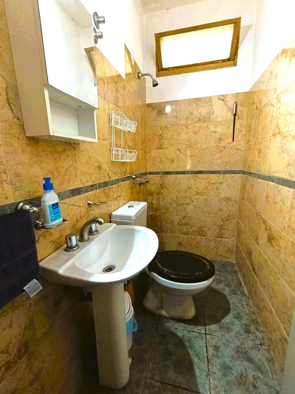 Amplia casa en venta B Los Gigantes