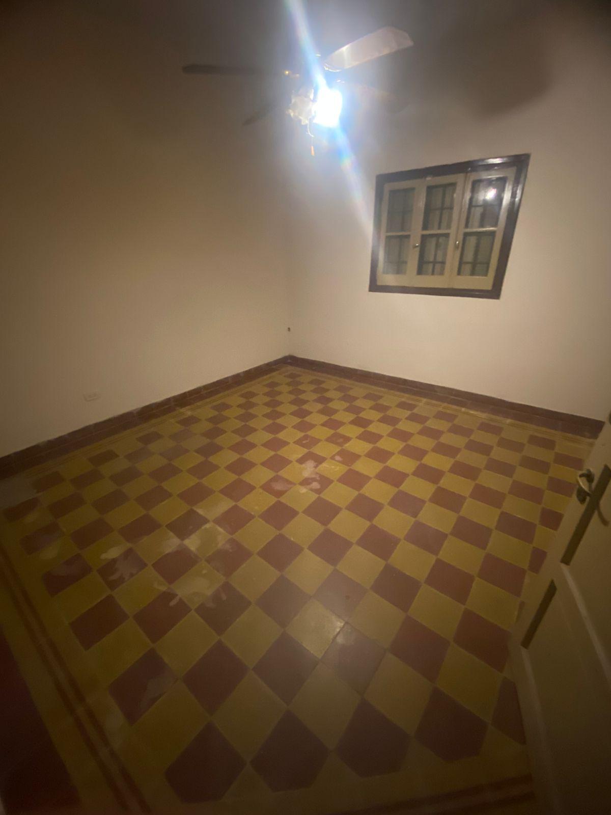 GMLPROPIEDADES VENDE AMPLIA PROPIEDAD EN BARRIO AVELLANEDA