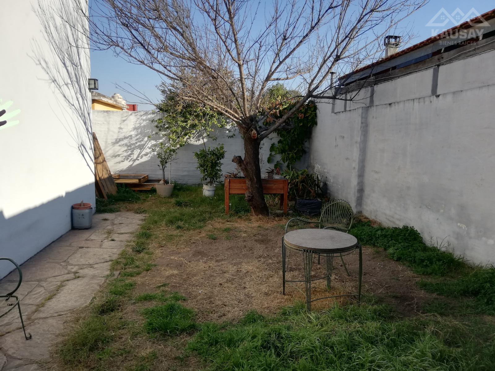 Oportunidad Única en Villa Cabrera: Casa  Oficina Independiente