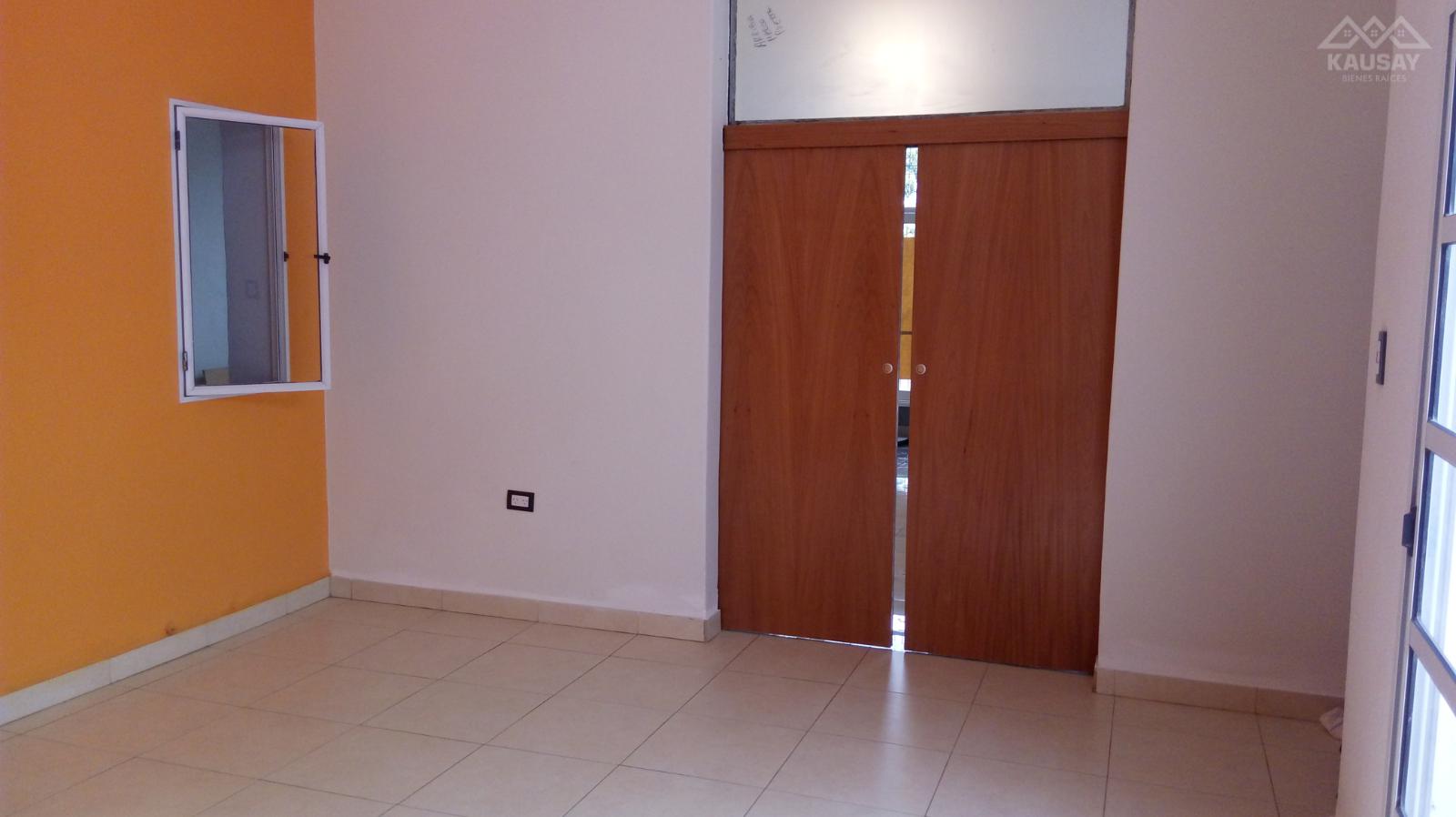 Oportunidad Única en Villa Cabrera: Casa  Oficina Independiente