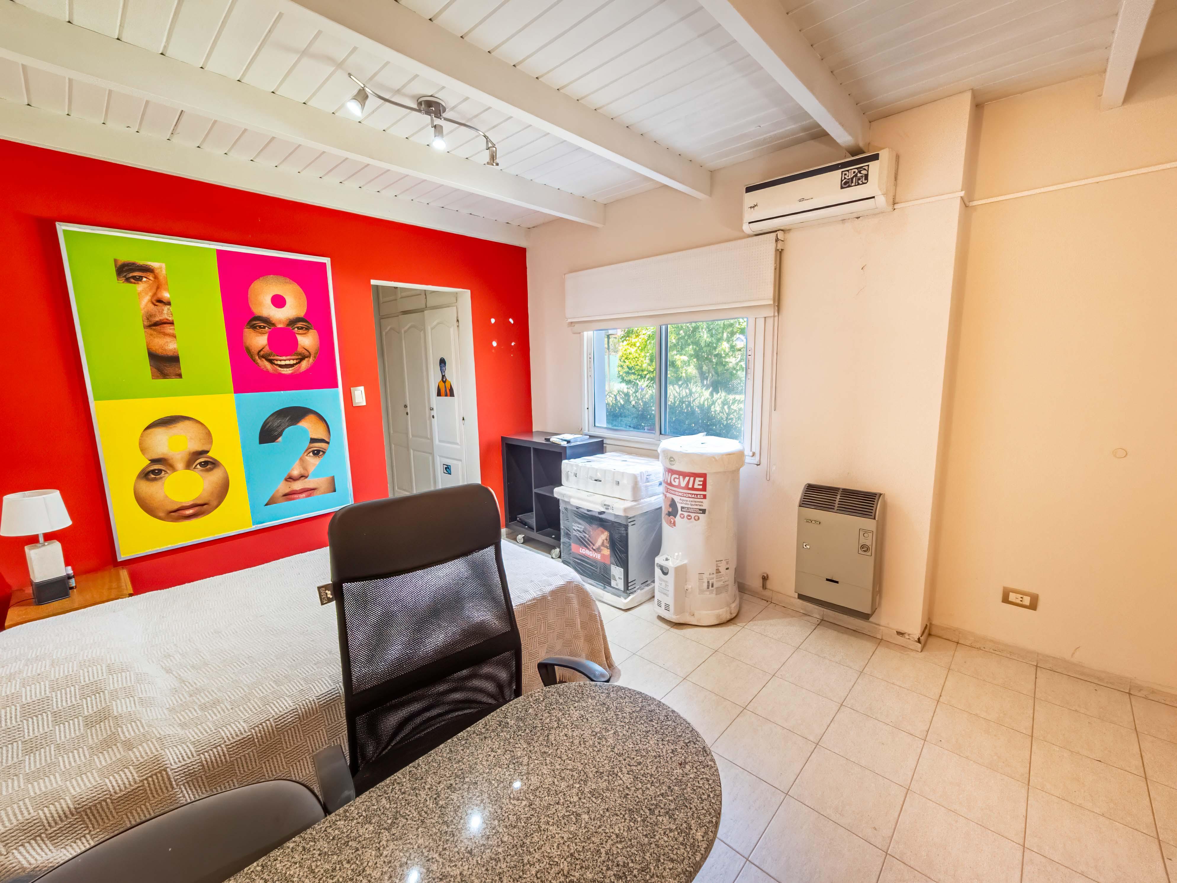 JOYA DE ARQUITECTURA EN COUNTRY JOCKEY CLUB CÓRDOBA  3 Dormitorios, Piscina y Lote Espectacular