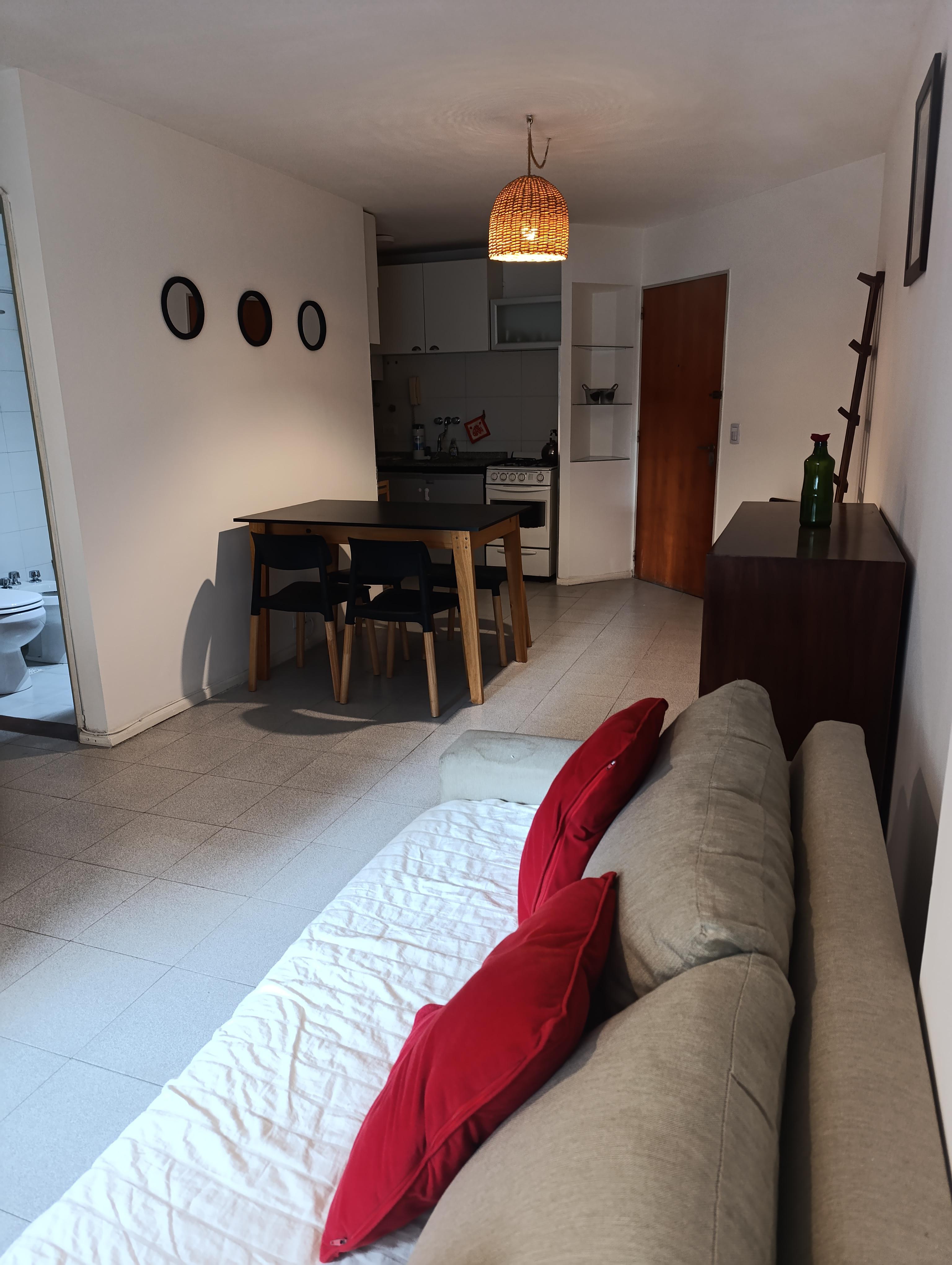 Departamento 1 dorm.  Barrio Centro  42 m  Excelente ubicación cercano al Patio Olmos, Zona tribunales