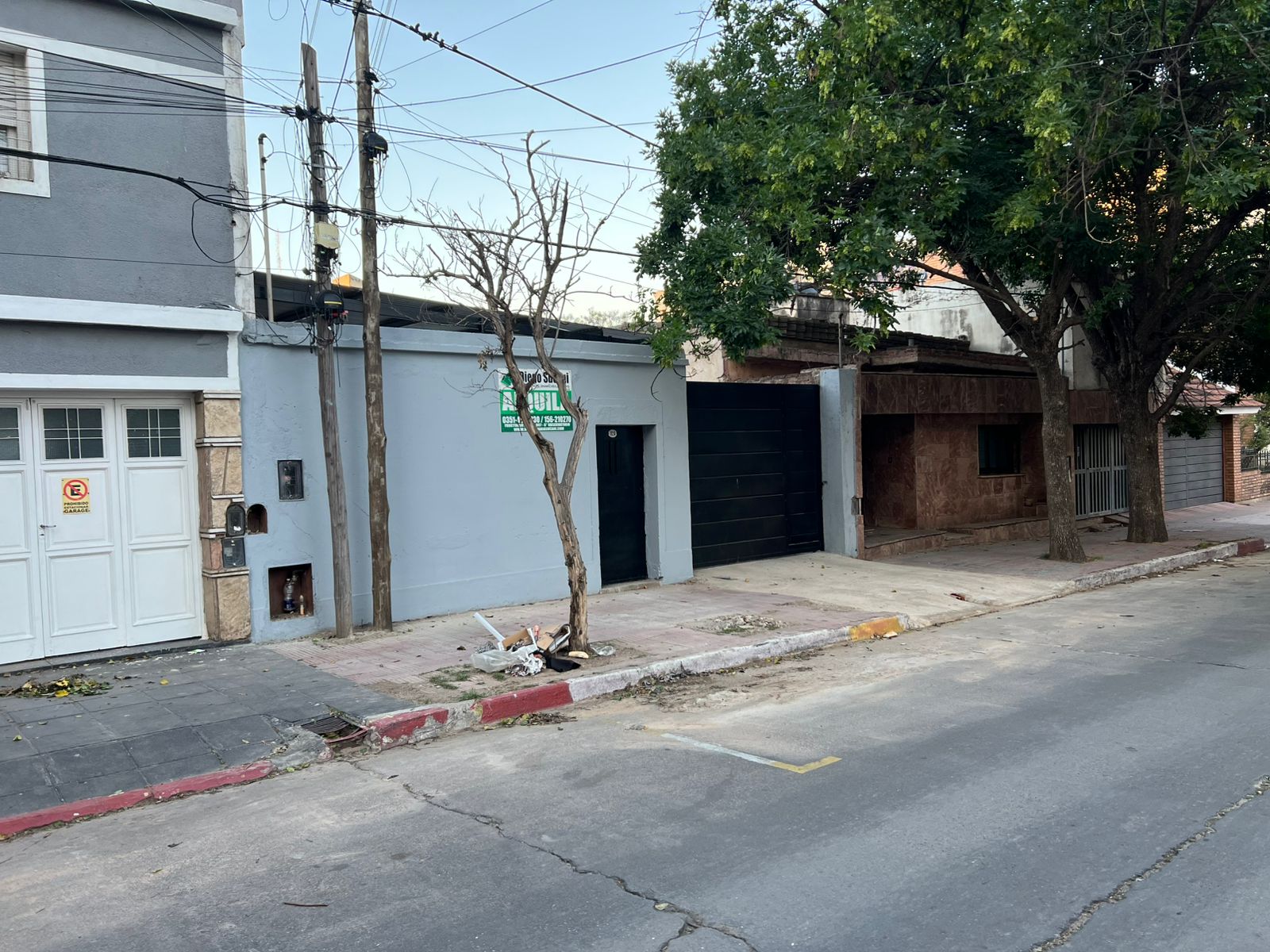 ALQUILO COCHERA A METROS DE TRIBUNALES II - BARRIO OBSERVATORIO -