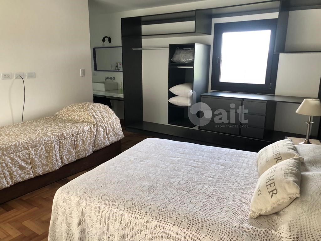 ALQUILO  CASA LOFT  1 DORMITORIO AMOBLADO CON PISICINA BARRIO VALLE DEL GOLF