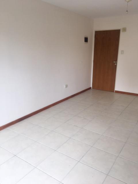 ALQUILO DEPARTAMENTO 1 DORMITORIO FRENTE A LA CENTRAL DE POLICIA