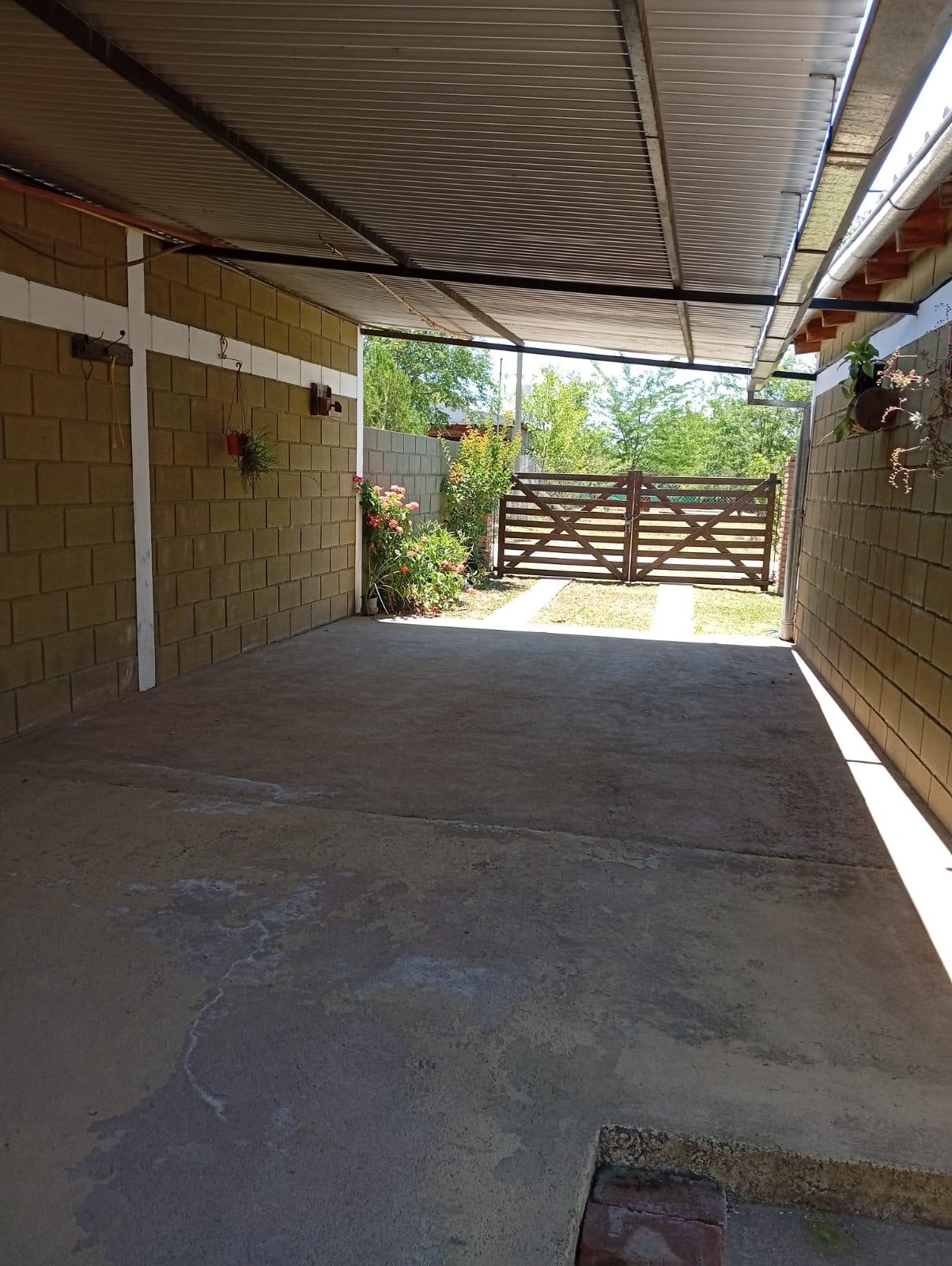 VENDO CASA EN ANISACATE - B LOS ALAGARROBOS