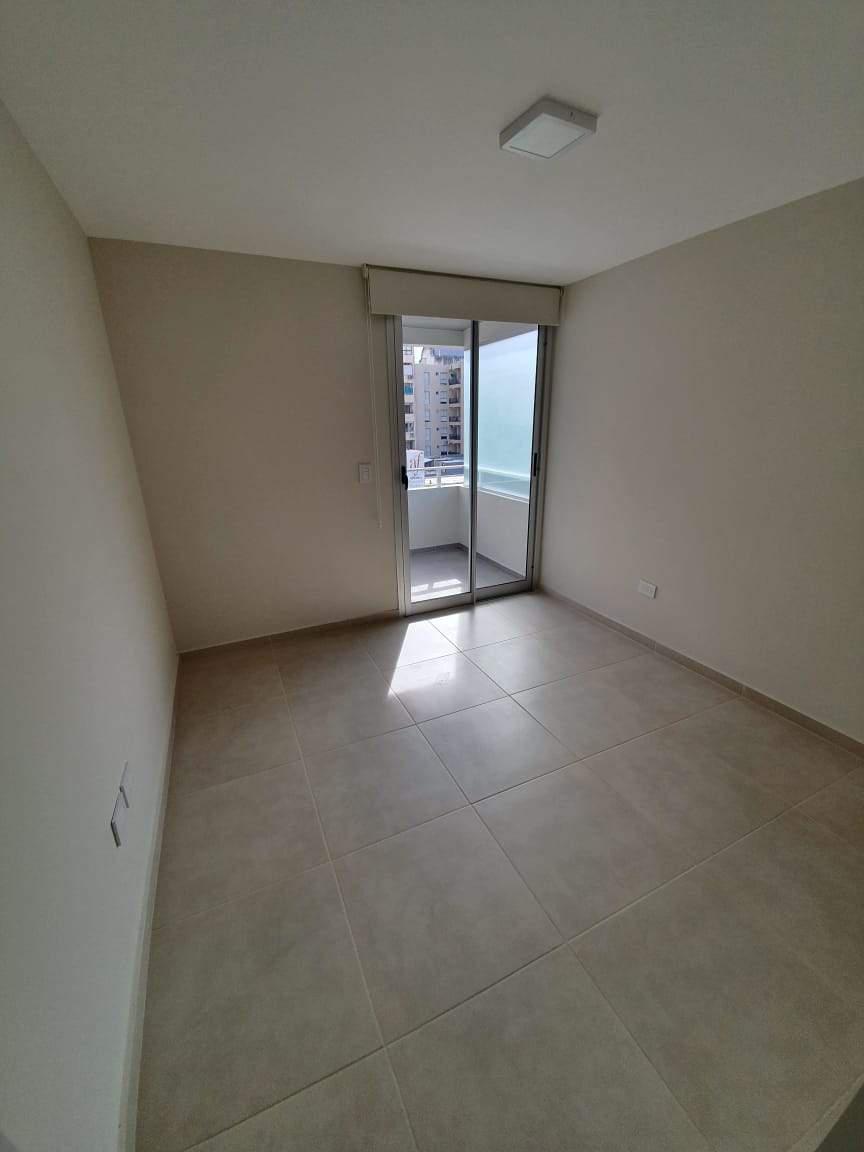 ALQUILER 1 dorm Centro a mts Municipalidad