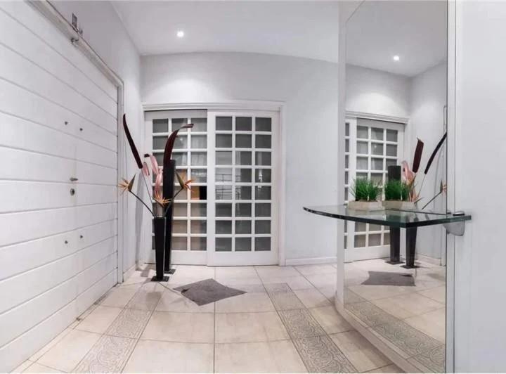 URCA CASA 4 DORM C PILETA - FIN COMERCIAL