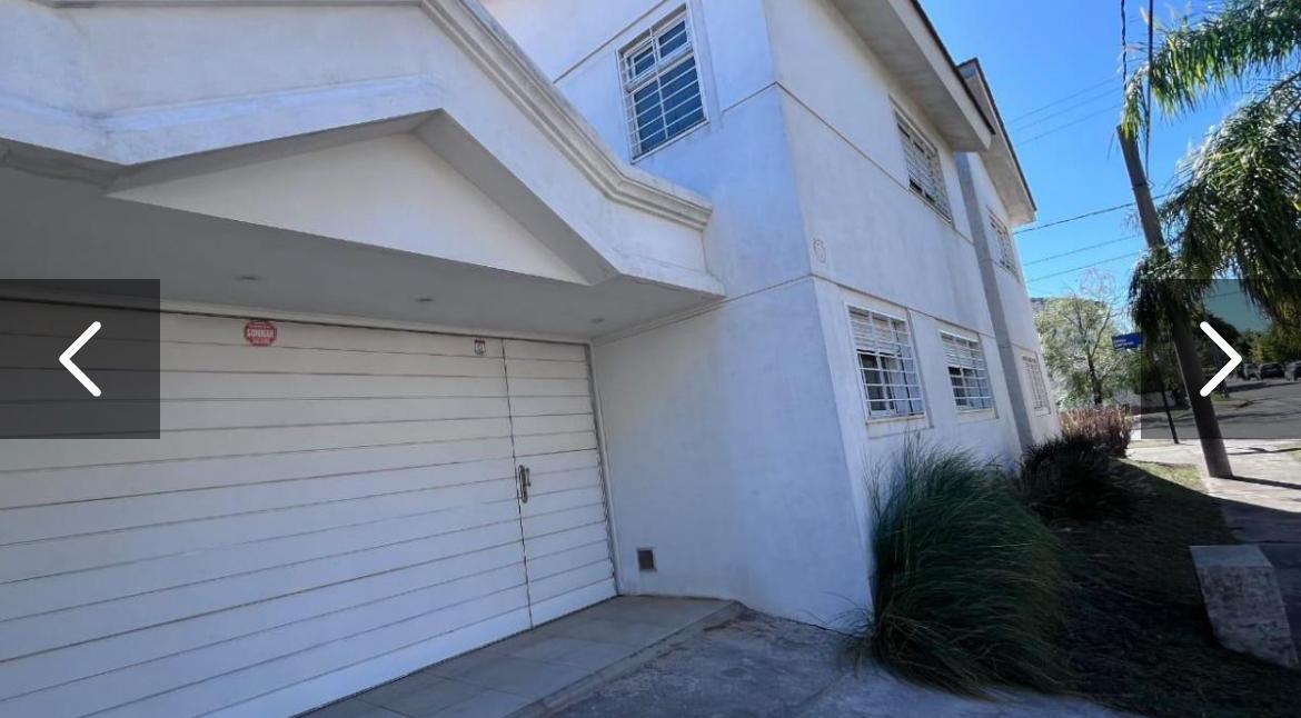 URCA CASA 4 DORM C PILETA - FIN COMERCIAL