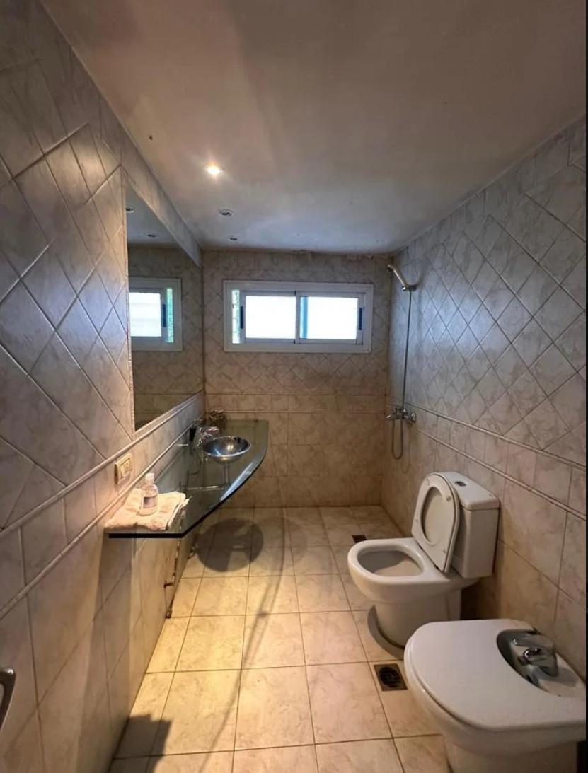 URCA CASA 4 DORM C PILETA - FIN COMERCIAL