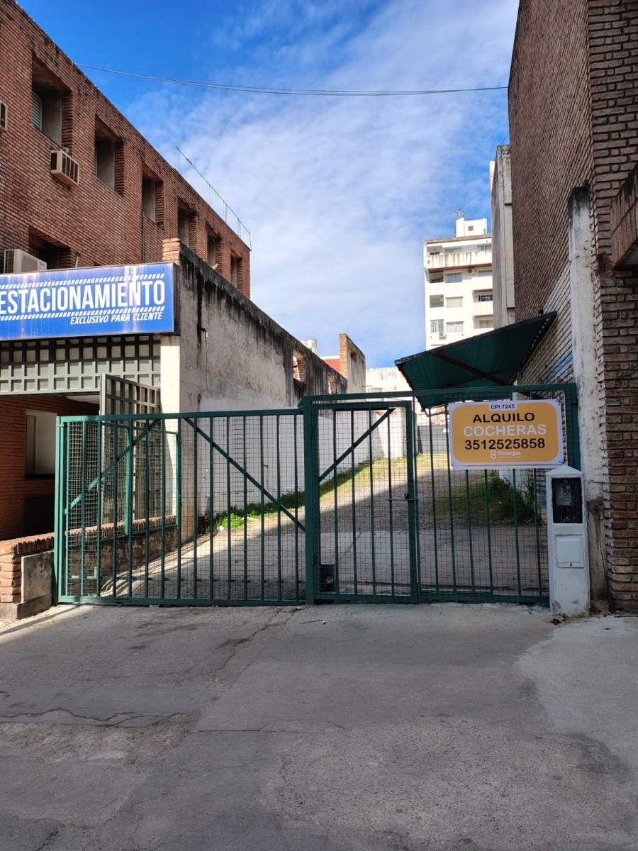 ALQUILER COCHERAS SOBRE BV SAN JUAN ZONA TRIBUNALES
